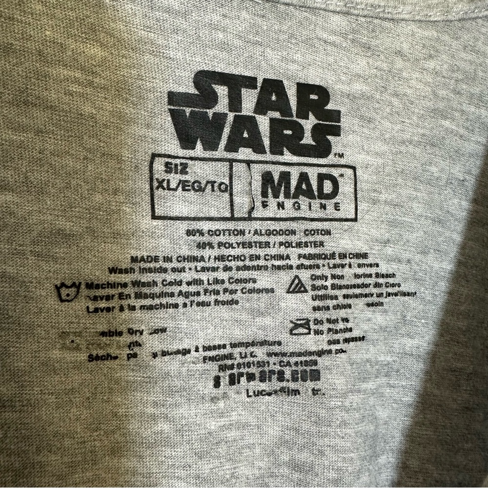 MAD Engine Star Wars Gray Christmas graphic t-shirt size XL Men - Picture 3 of 7